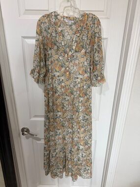 Floral Button-Front Maxi Dress in Yellow Green -